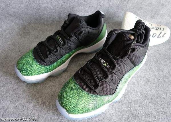 aj11 low 乔治城同样 low的配色在实在太多了 就随便上几个 反正都是