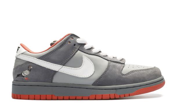 耐克黄黑断钩莆田鞋nikemag作为一双传奇鞋款肯定是要被提起的