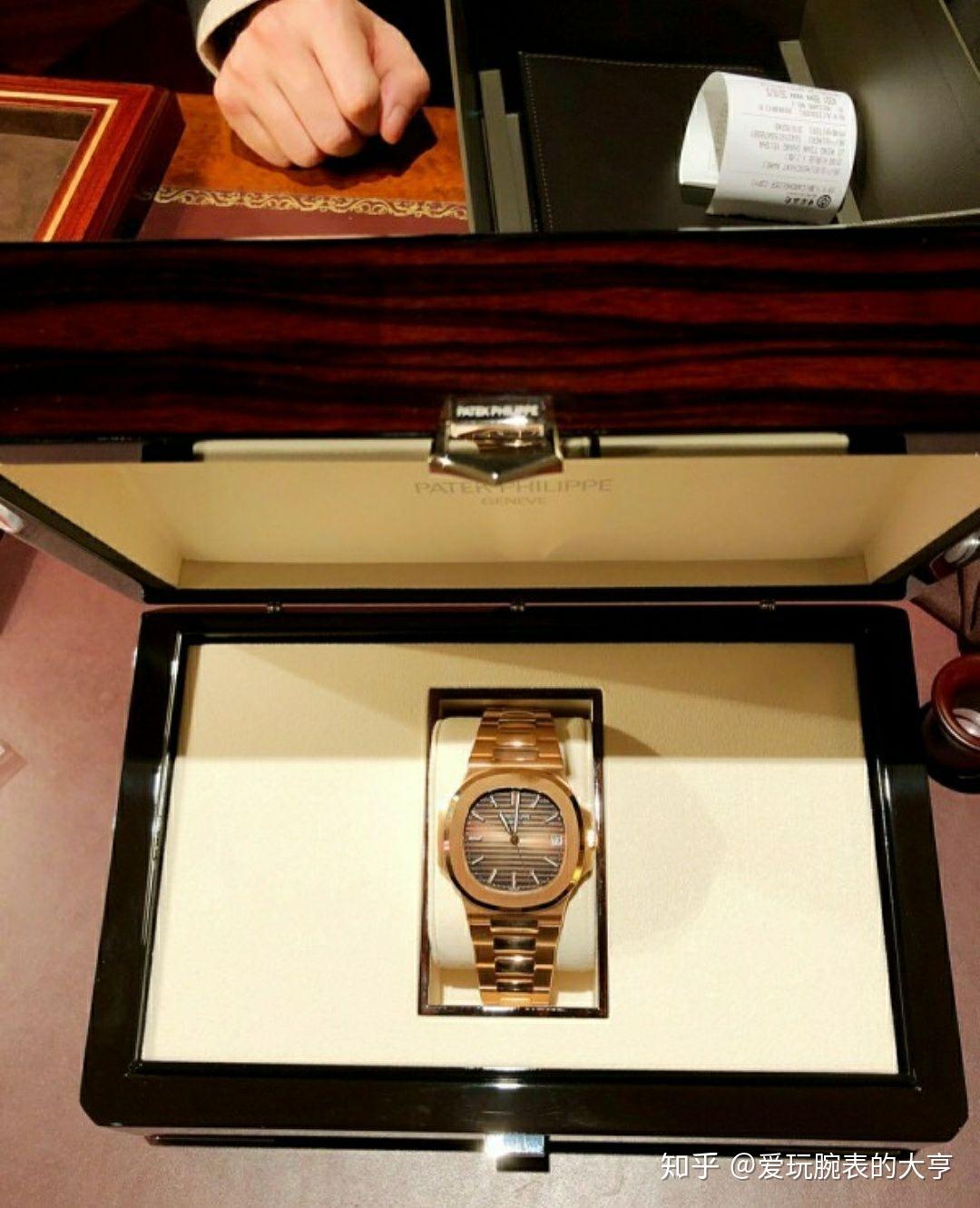 高仿一折劳力士手表为什么男人有钱不买百达翡丽而买劳力士手表