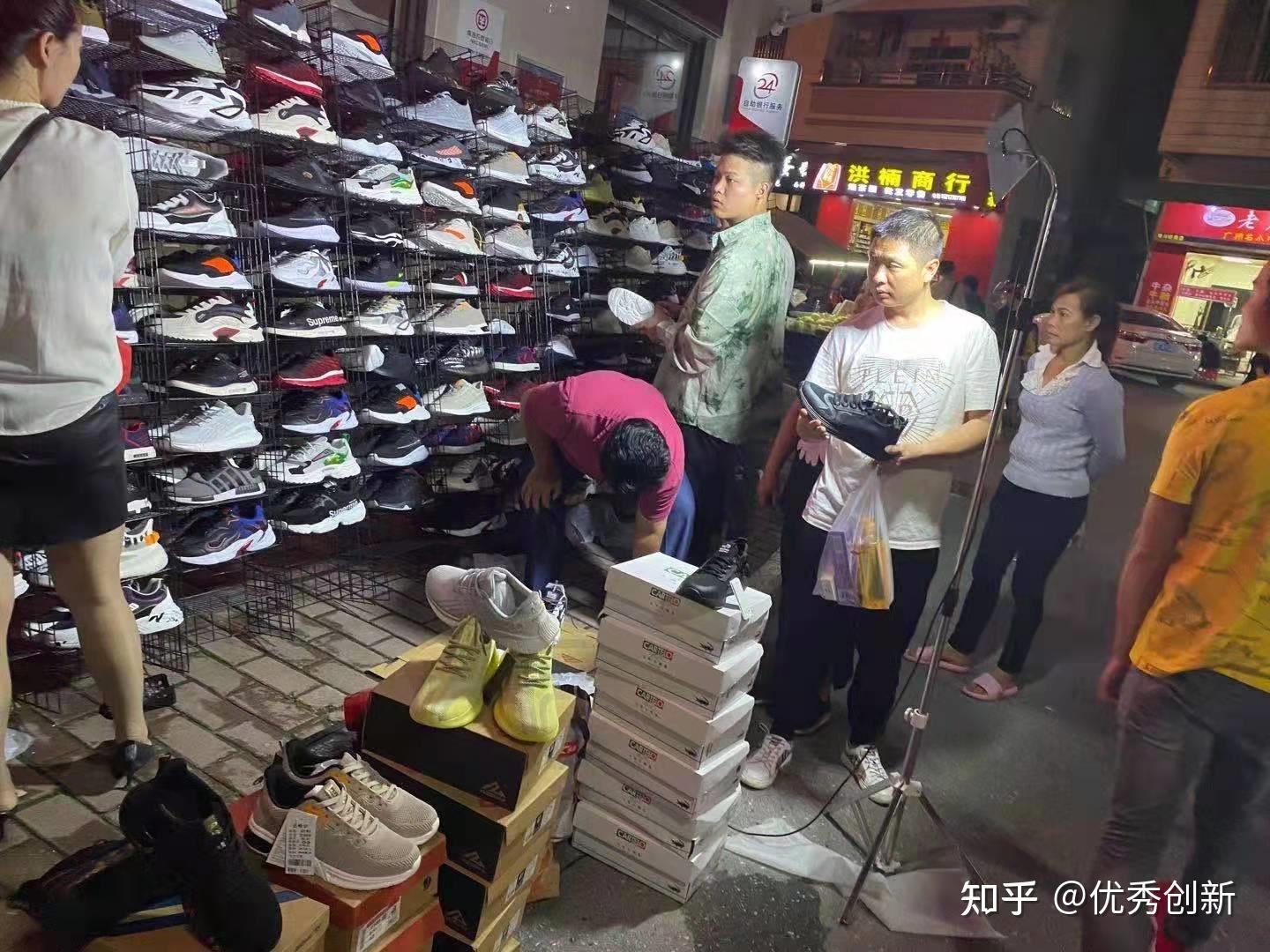 微商卖的二百多的莆田鞋 卖鞋顺口溜很关键,达力流动鞋店教你摆地摊